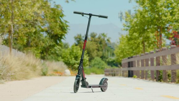 Hulajnoga elektryczna RAZOR Power A5 - składana hulajnoga dla młodzieży do 80 kg, lekka konstrukcja - obrazek 14